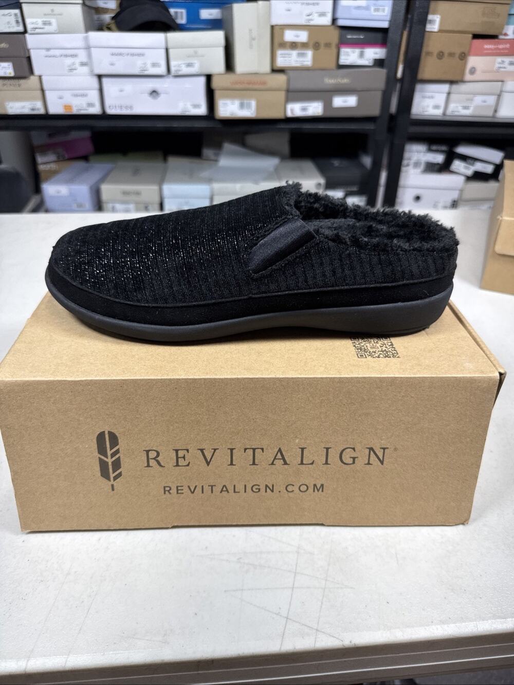 Women's 12 Waco REVITALIGN Apres, Black Mule